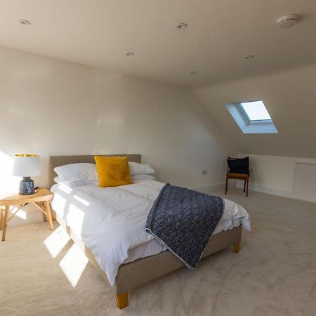 Amazing New 3 Double Bed House In Staple Hill! Lejlighed Bristol Eksteriør billede
